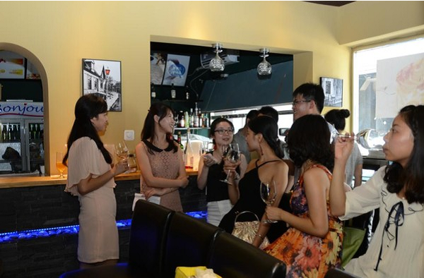 �˽�Ʒ�Ƶĸ߼��ʻ��������������