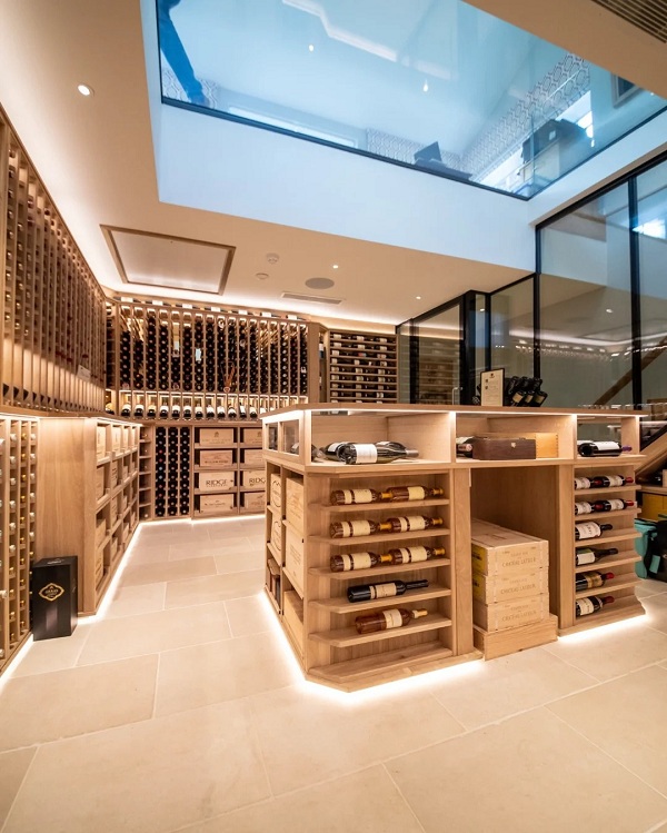 �ƽ��ռ{�@���b���߼�