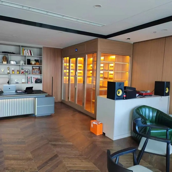 ˽��һ��ѩ�ѷ������Ǹ߽�������ռ�����