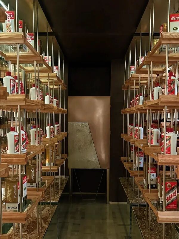 �ؾ��ؼ�֮�߶˰׾������Ѳأ�Խ��Խ�㣡